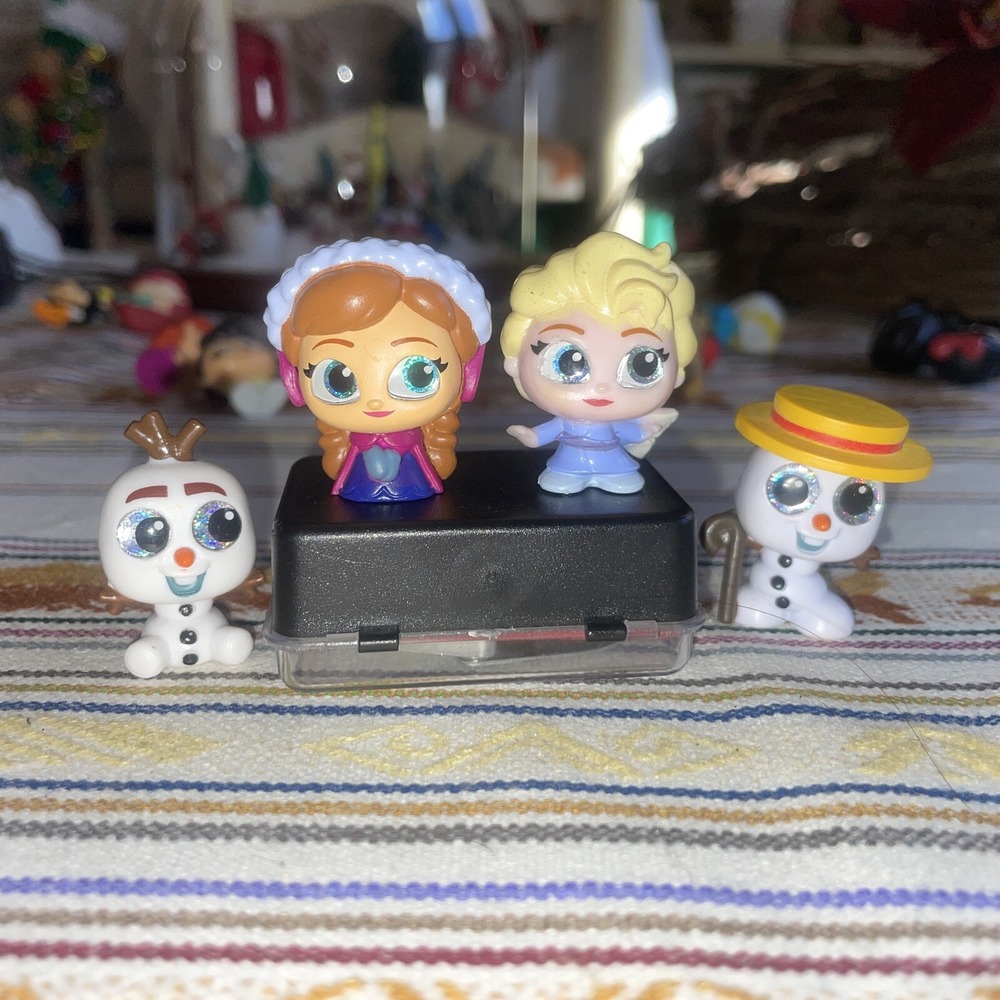 Disney Doorables -Series 4 - Olaf, Anna,‎ Elsa, Olaf With Hat And Cane